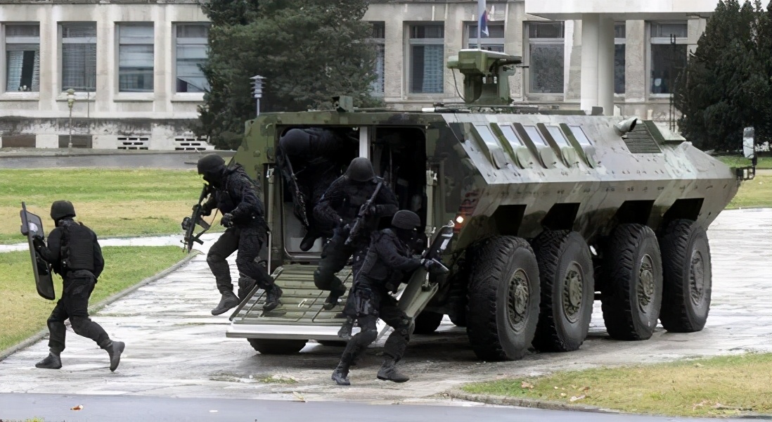 一位轉(zhuǎn)業(yè)后的特種兵，辦農(nóng)場(chǎng)種瓜菜，靠1個(gè)優(yōu)點(diǎn)，年賺200萬(wàn)